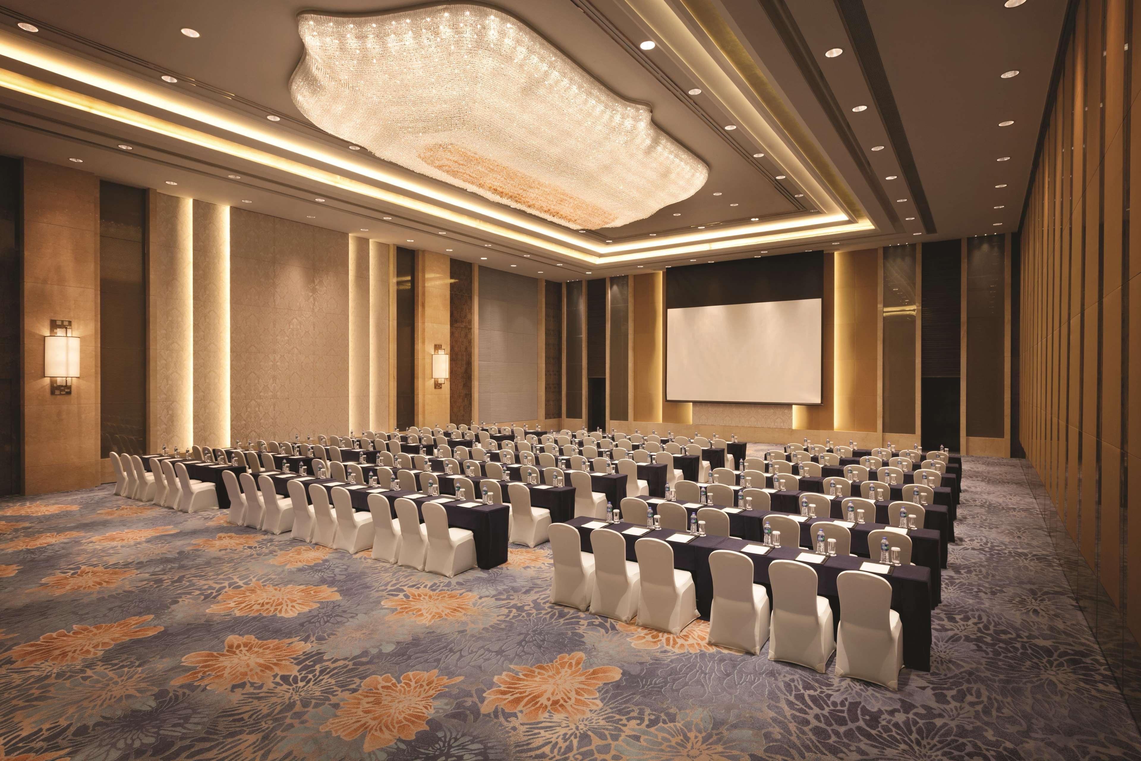 Shangri-La Hefei Exterior photo