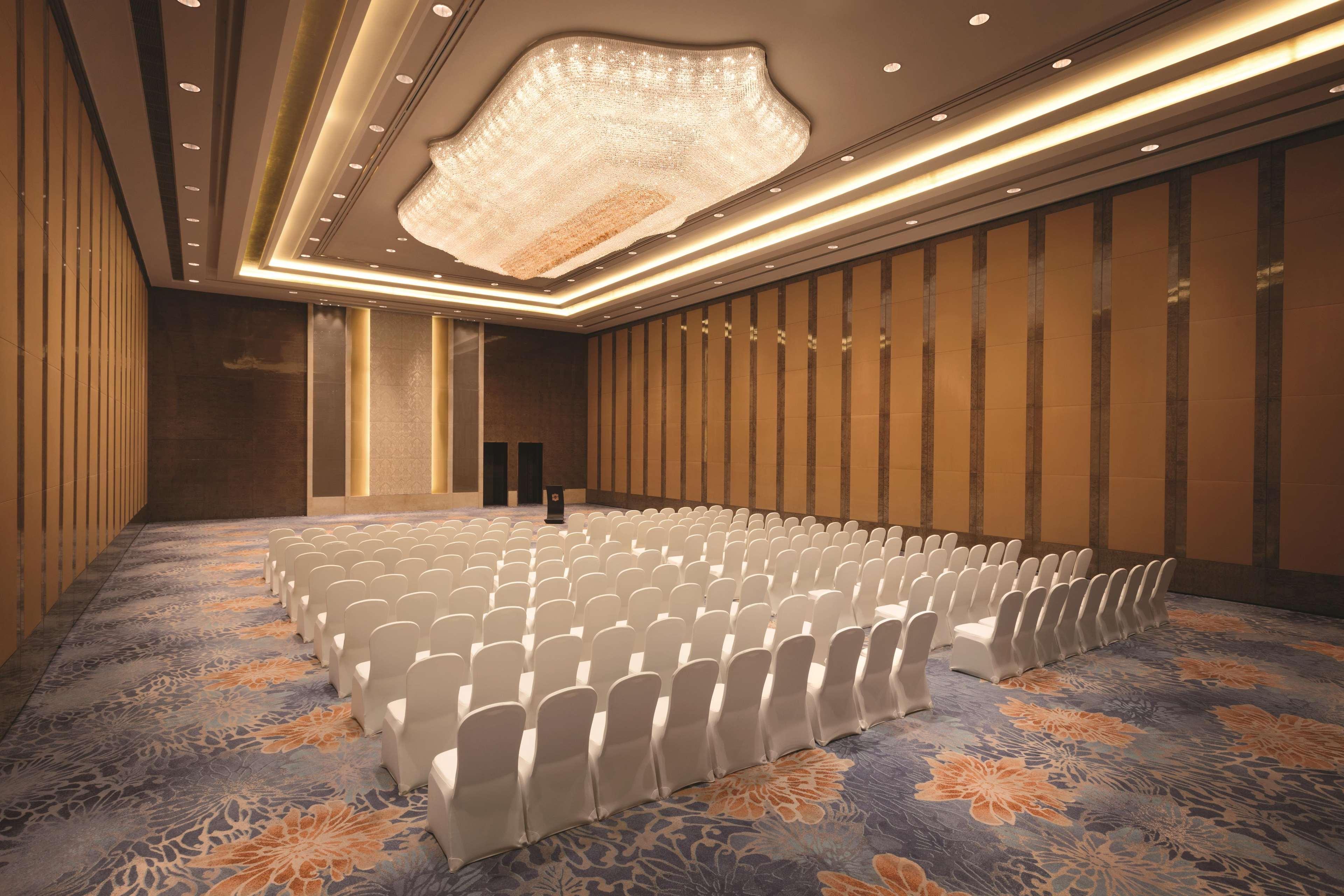 Shangri-La Hefei Exterior photo
