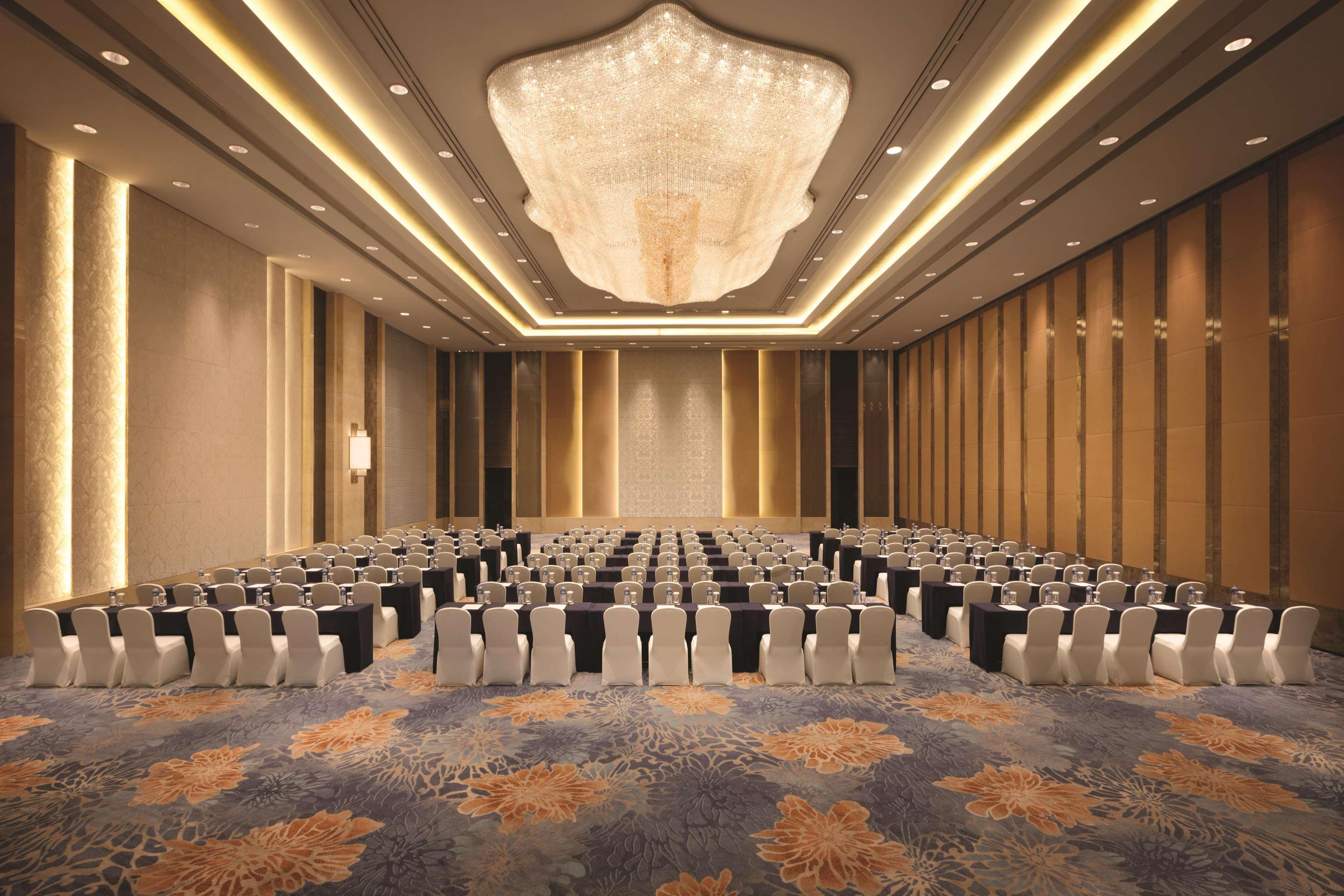 Shangri-La Hefei Exterior photo